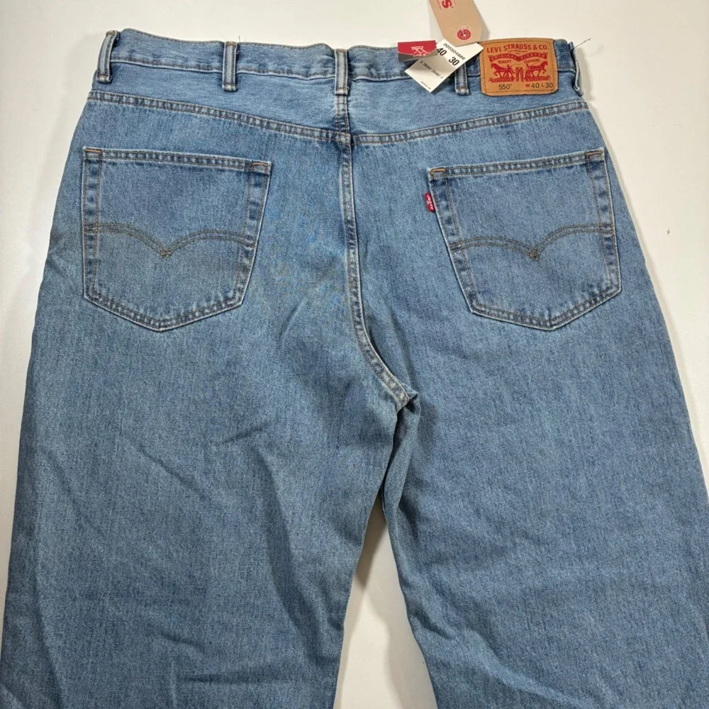 NEW Levi's 550 Relaxed Fit Jeans 40x30 Medium Wash Tapered Denim USA Cowboy